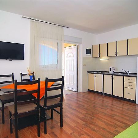 Апартаменты Apartman Luca Зечево Экстерьер фото