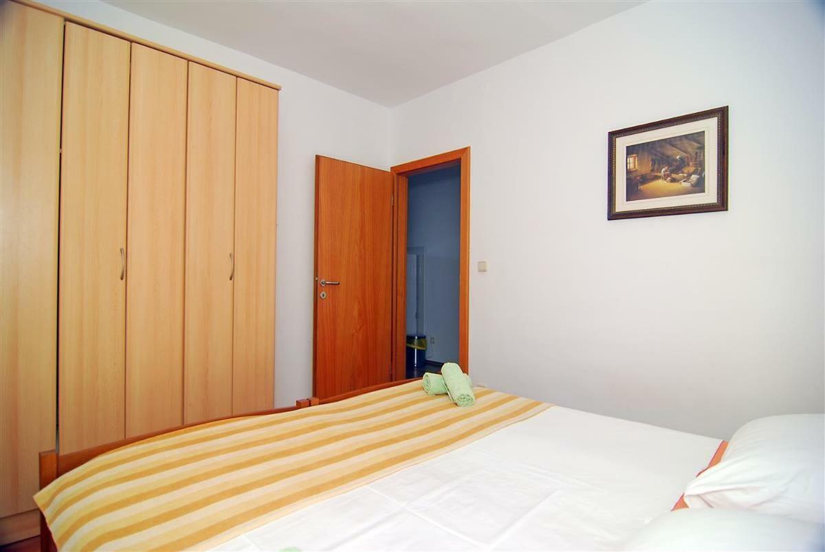Апартаменты Apartman Luca Зечево Экстерьер фото